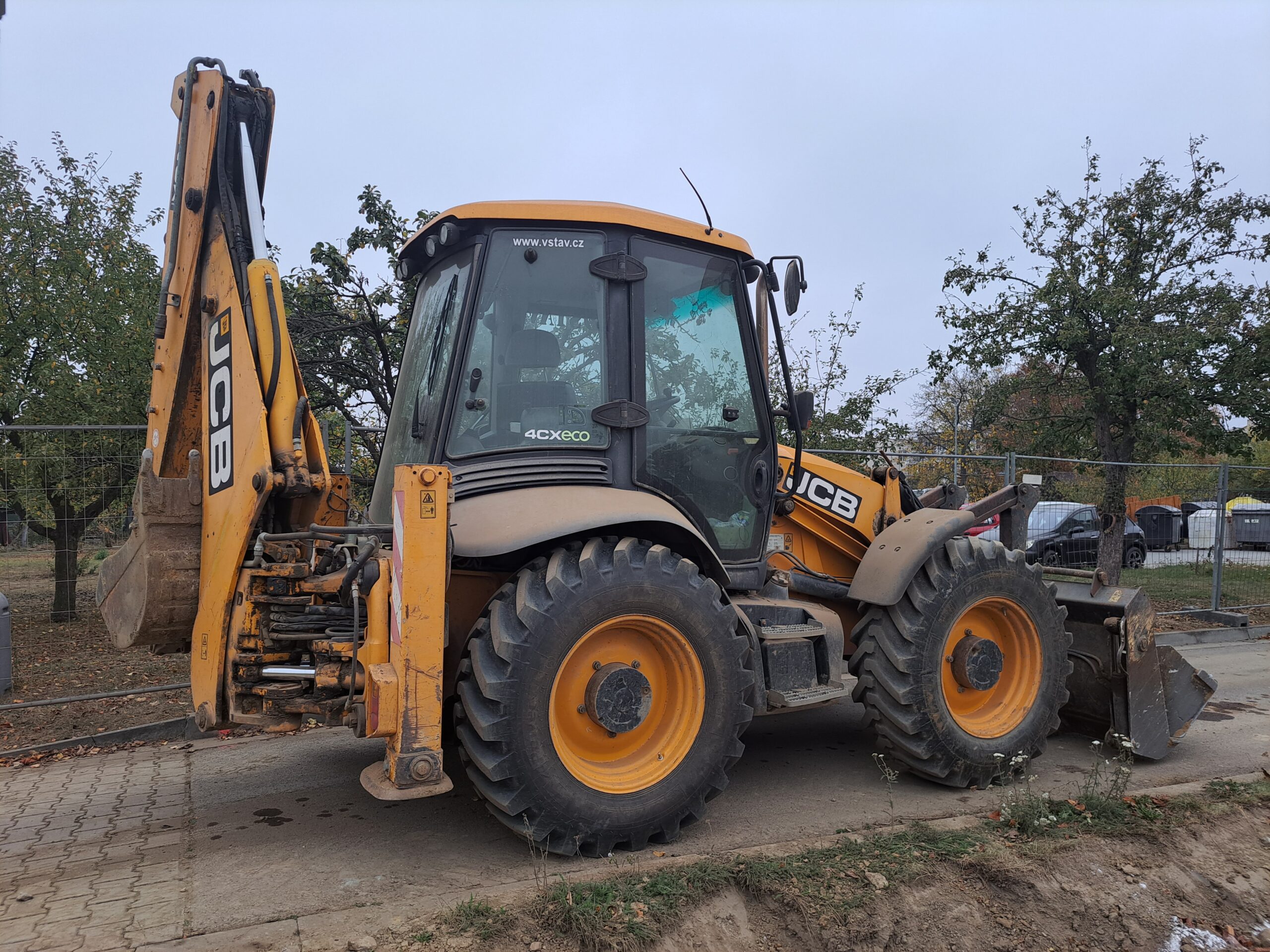 JCB 4CX